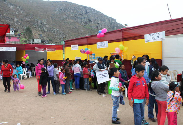 AA.HH. 15 de Noviembre celebró aniversario de manera saludable gracias a su junta directiva, el Centro Materno Infantil José Gálvez y Asociación UNACEM