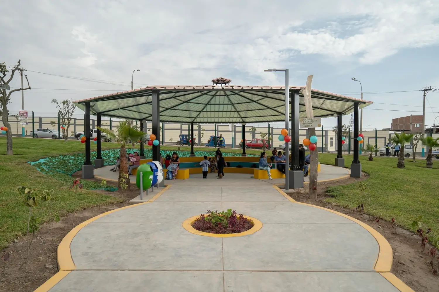 Parque Central de Tablada de Lurín 1